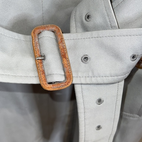 Burberry Sz 12L Vintage Burberrys Gray Trench Coat With Wool Zip Out Lining - Picture 8 of 16
